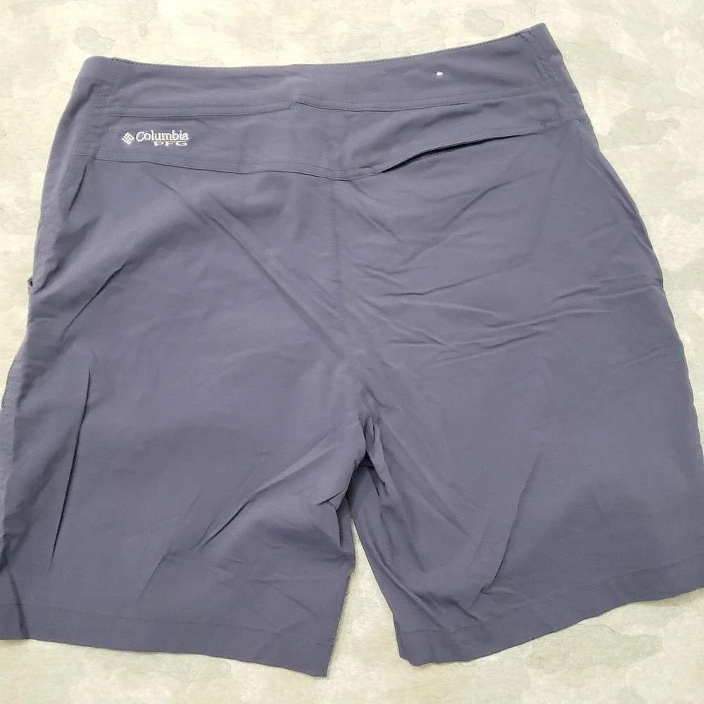 Columbia PFG Shorts Womens 12 Blue Omni-Shield Pockets Fishing Outdoors Hiking